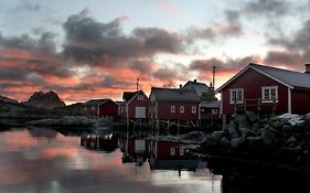 Svinoya Rorbuer Hotel Svolvaer Exterior photo