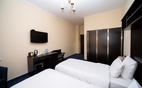 14 Floor Hotel Yerevan Room photo