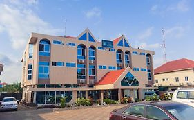 Airport West Hotel And Conference Center Accra Exterior photo