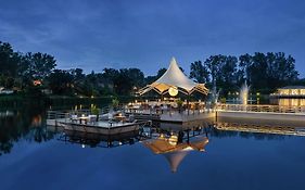 Banyan Tree Phuket Hotel Pantai Bang Tao Exterior photo