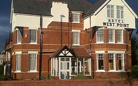 West Point Hotel Bed And Breakfast Colwyn Bay Exterior photo