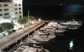 Straits Quay Marina Suites PENANG Exterior photo