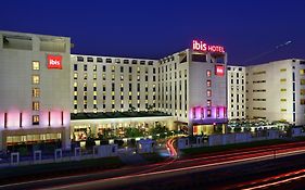 Ibis New Delhi Aerocity - An Accor Brand Hotel Exterior photo