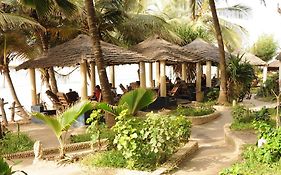 Leybato Beach Hotel Fajara Exterior photo
