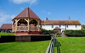 The Ferry House Bed & Breakfast Eastchurch Exterior photo