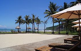 Sizihwan Sunset Beach Resort Kaohsiung Exterior photo