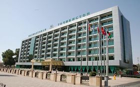 Hotel Tojikiston Dushanbe Exterior photo