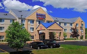 Fairfield Inn & Suites Traverse City Exterior photo