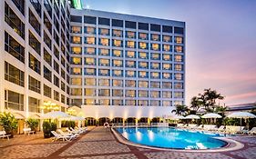 Bangkok Palace Hotel Exterior photo