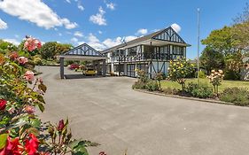 Kingswood Manor Motel Whangarei Exterior photo