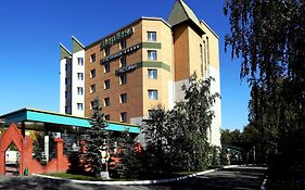 Berezka Hotel Chelyabinsk Exterior photo