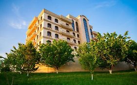 Kainar Hotel Shymkent Exterior photo