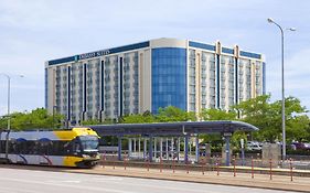 Embassy Suites By Hilton Minneapolis Airport Bloomington Exterior photo
