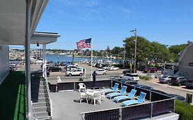 Hyannis Holiday Motel Exterior photo