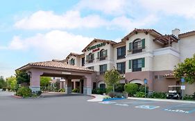 Courtyard Thousand Oaks Ventura County Hotel Exterior photo