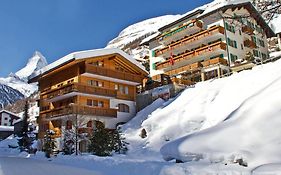 Alpenblick Superior Hotel Zermatt Exterior photo