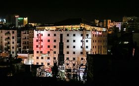 Queen Plaza Hotel Hebron Exterior photo