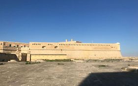 St. Elmo Apartments Valletta Exterior photo