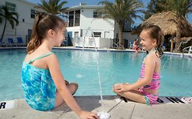 Siesta Beach Resorts And Suites Sarasota Exterior photo