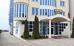 Hotel Apollonia Prishtinë Exterior photo