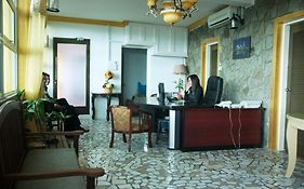 Habiba Suites Hotel & Apartment Kota Kinabalu Exterior photo