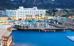 Rocks Hotel & Casino Kyrenia  Exterior photo
