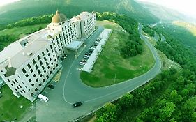 Golden Palace Hotel Resort & Spa Gl Tsaghkadzor Exterior photo
