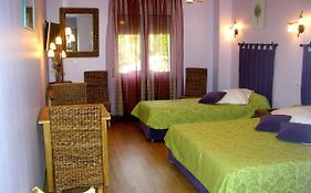 Les Norias Hotel Cazilhac  Room photo