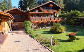 Au Petit Gite Les Paccots Hotel Chatel-Saint-Denis Exterior photo