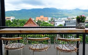 Hotel Yayee Chiang Mai Exterior photo