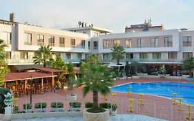 Te Stela Resort & Spa Tiranë Exterior photo