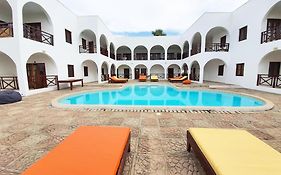Harmony Resort Boutique Hotel Banjul Exterior photo