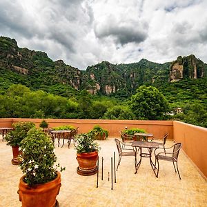 La Piramide Del Tepozteco Hotel Tepoztlan Exterior photo