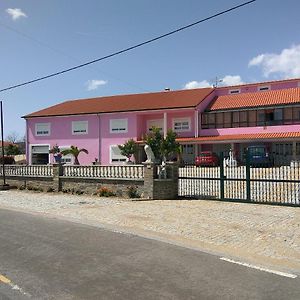 Joaquim Do Norte Bed & Breakfast Podence Exterior photo