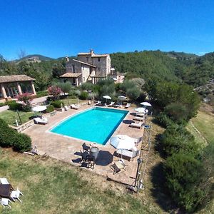 Picturesque Holiday Home In Assisi With Pool Exterior photo