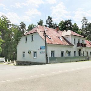 Penzion Zeleny Haj Hotel Merklin  Exterior photo