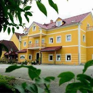 Dorfwirt Hotel Sankt Marein bei Graz Exterior photo