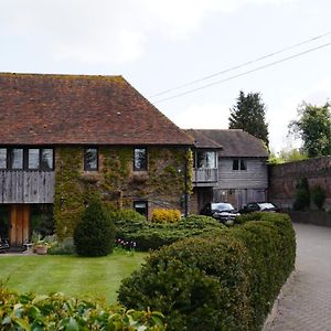 Finchden Barn Apartment Tenterden Exterior photo