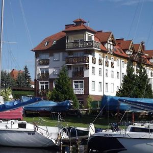 Prywatne Apartamenty Z Widokiem Na Port Lub Zamek Krzyzacki Wegorzewo Exterior photo