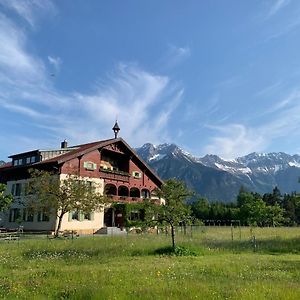 Landhotel Gasthof Eichhof Natters Innsbruck Exterior photo