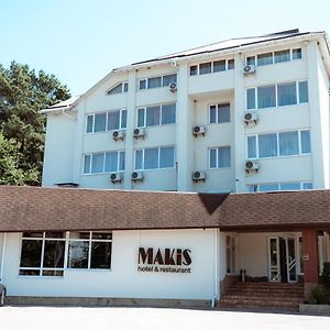 Makis Hotel Spa Lutsk Exterior photo