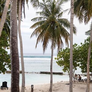 Surf Camp Thulusdhoo Hotel Exterior photo