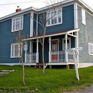 Kelly'S Landing Hotel Trinity Exterior photo