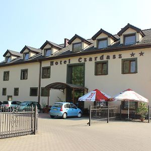 Hotel Czardasz Wrzesnia Exterior photo