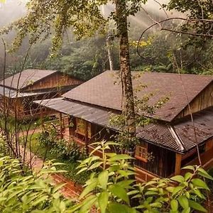 Estancia Del Monje Coban Exterior photo