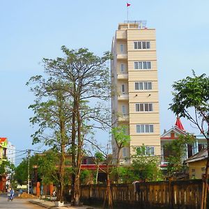 Nam Long Plus Hotel Ðồng Hới Exterior photo