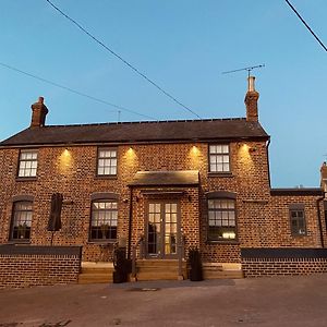 The Cherry Tree Kingston Blount Exterior photo