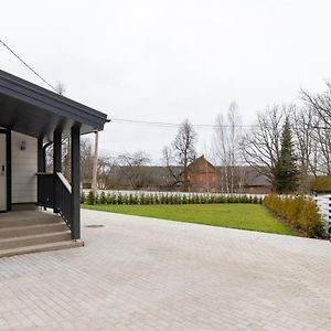 Kaerde Puhkemaja Villa Exterior photo