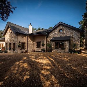 Mount Barker Hotel Swords Exterior photo