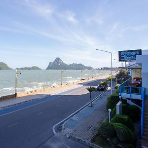 Hadthong Hotel Prachuap Khiri Khan Exterior photo